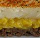 Recette : Pâté chinois du Québec Voici une recette traditionnelle du Québec. Son goût est riche, une combinaison de patates pilées, de maïs et de viande hachée. Voici les ingrédients nécessaires ainsi que les étapes de...