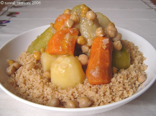 Recette : Couscous au blé entier avec poulet Le couscous est un plat traditionnel au Maroc, mais est également mangé dans d’autres pays africains. Il y a beaucoup de différentes sortes de couscous, ainsi vous pouvez y mettre...