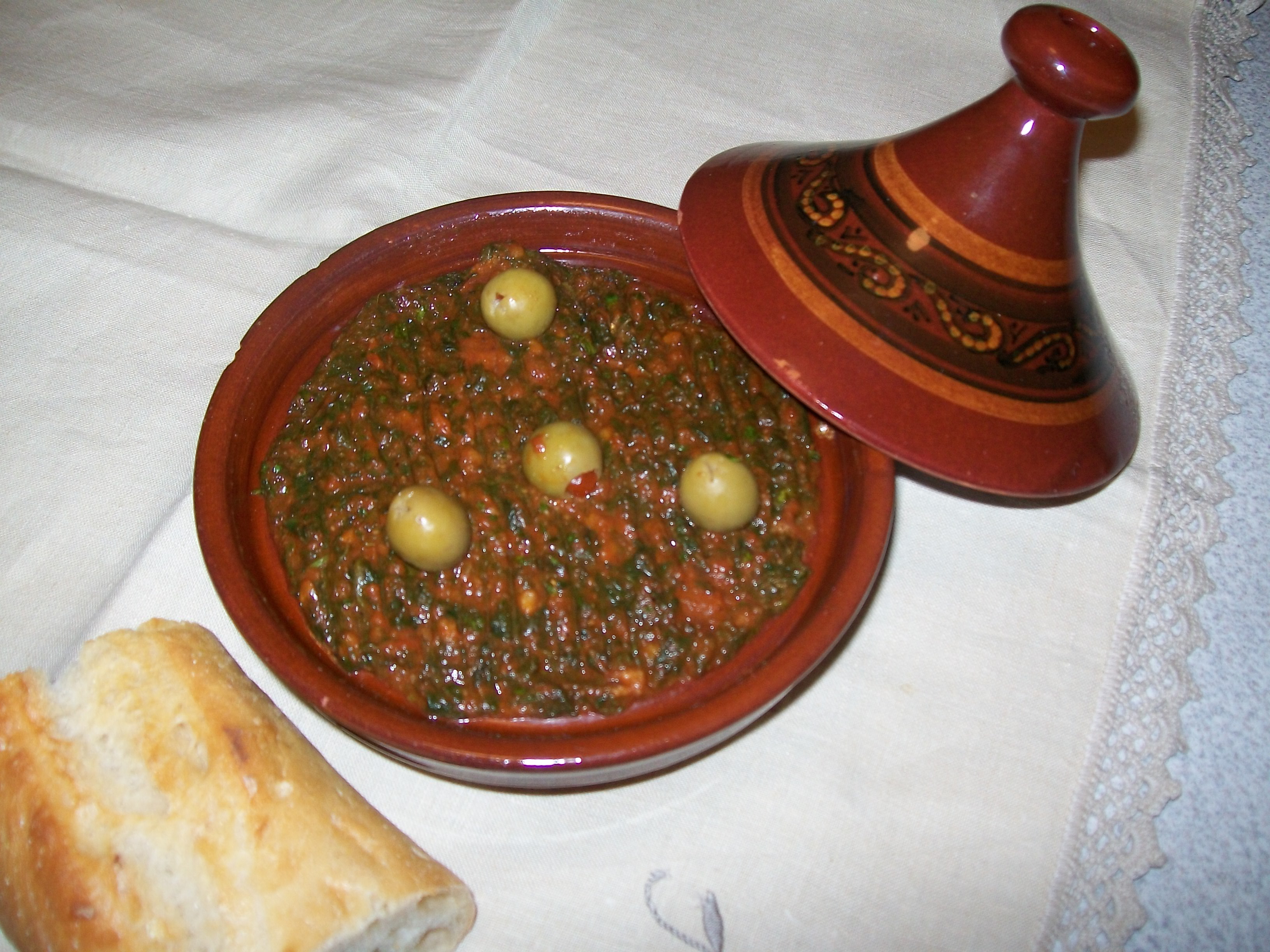 La salade d’épinards peut bien servir comme entrée à un plat principal. Son goût est crémeux et légèrement citronné. Voici les ingrédients nécessaires ainsi que les étapes de préparation. 500...