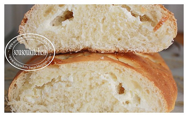 C’est la recette d’une brioche au fromage à la crème. Cela peut servir comme dessert ou simplement comme goûter. Le résultat est excellent, voici ce dont vous aurez de besoin...