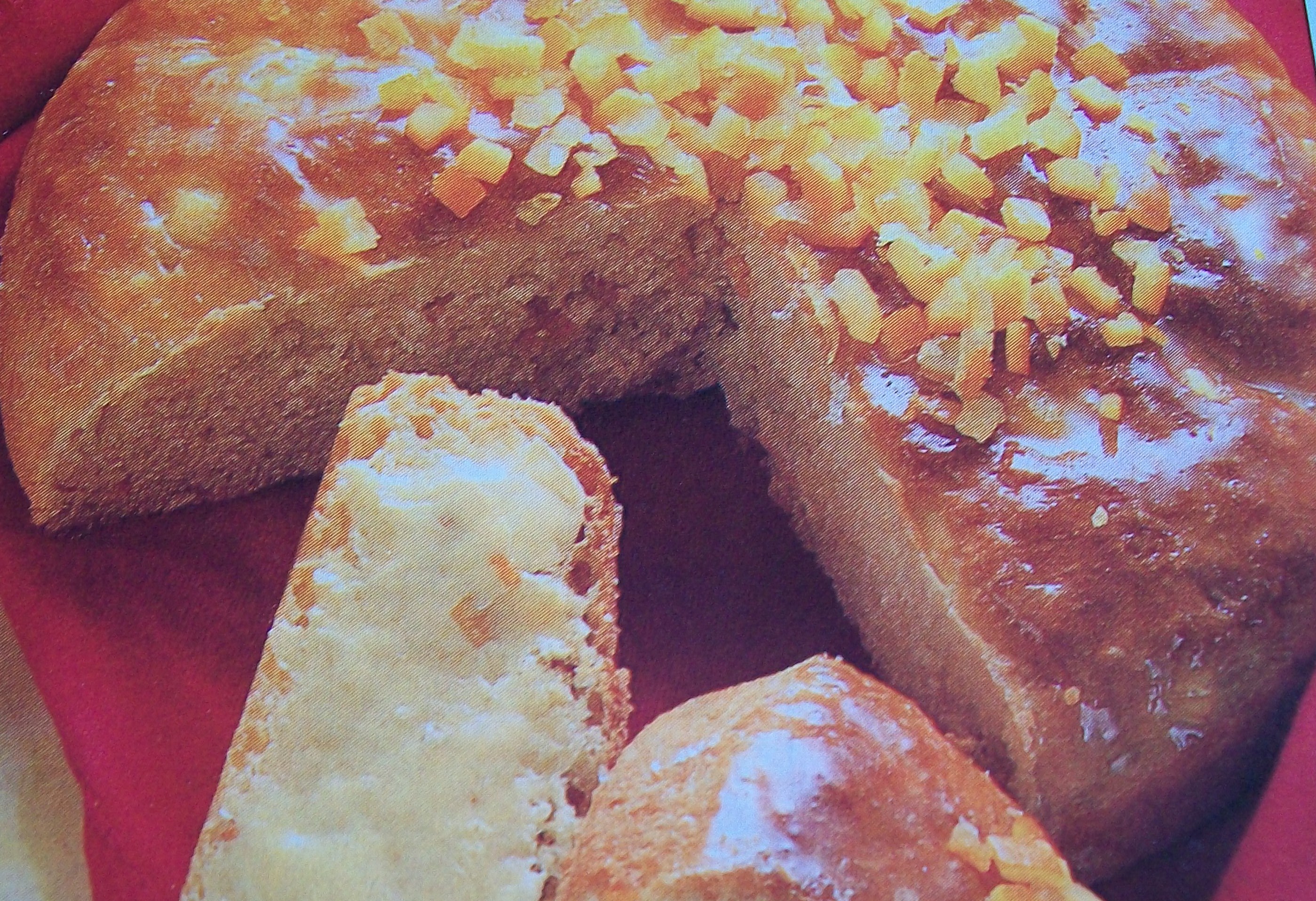 Cette recette du gâteau à l’orange est très facile à préparer et a un très bon goût. Voici les ingrédients nécessaires ainsi que les étapes de préparation. 250 g de...