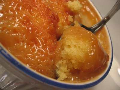 Le pouding chômeur, aussi appelé pouding du chômeur est une recette québécoise qui a connu son nom dû à la crise économique de 1929. Il y a eu une forte...