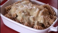 C’est la recette de pâtes complètes à la sauce aux champignons et tomates. Ce plat est très simple à préparer, en plus de son goût délicieux. Voici les ingrédients nécessaires....