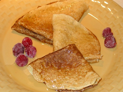 Recette : Crêpes françaises C’est une recette très simple des crêpes françaises, une délicieuse façon de commencer vos journées. Les crêpes sont grandes et très souples. Sans plus tarder, voici ce dont vous aurez...