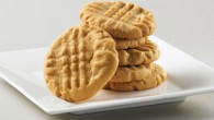 Ces biscuits sont très simple à préparer et délicieux à déguster. Mangez-les avec un verre de lait. Voici les ingrédients nécessaires ainsi que les étapes de préparation. Portions : 24...